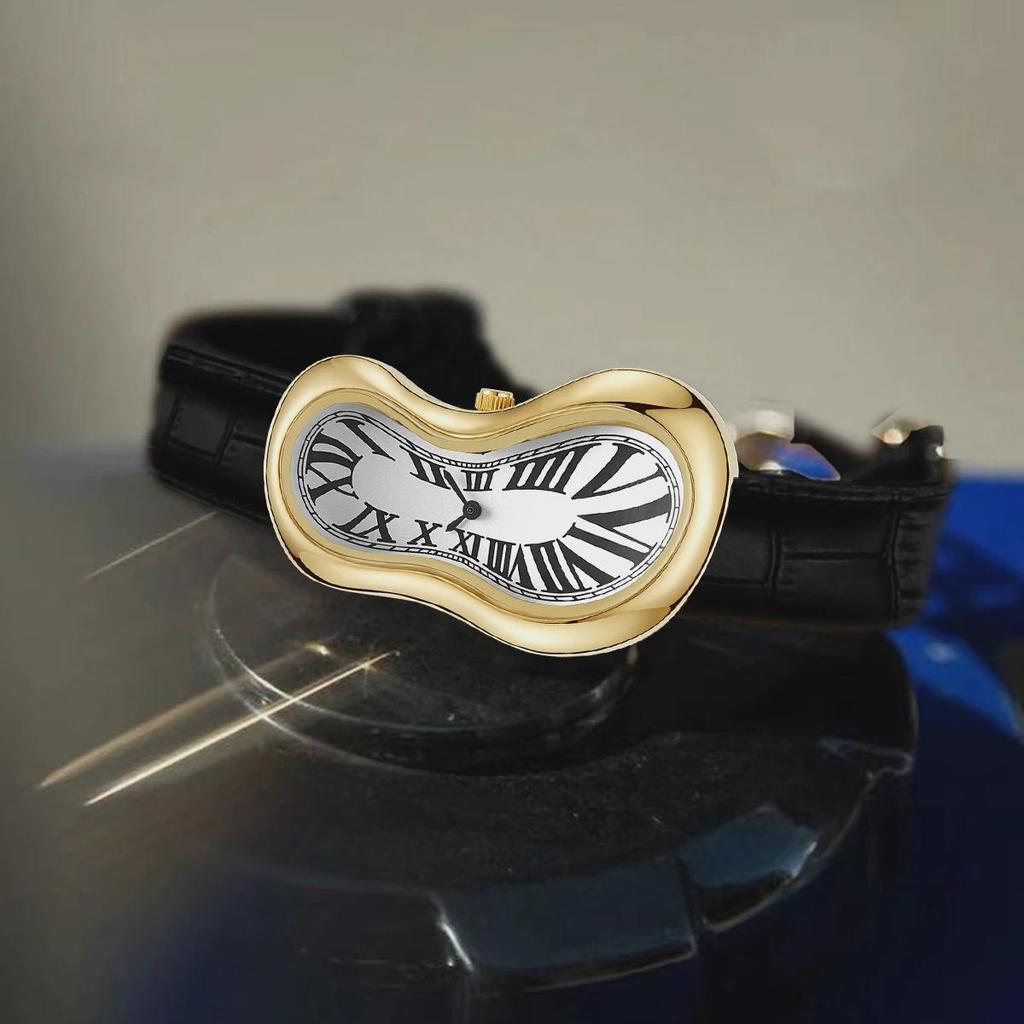 New Y2k Fashion Creative Men Women Melted Twisted Watches Luxury Streetstyle Irregular Shape Dial Unique Design Quartz Watch