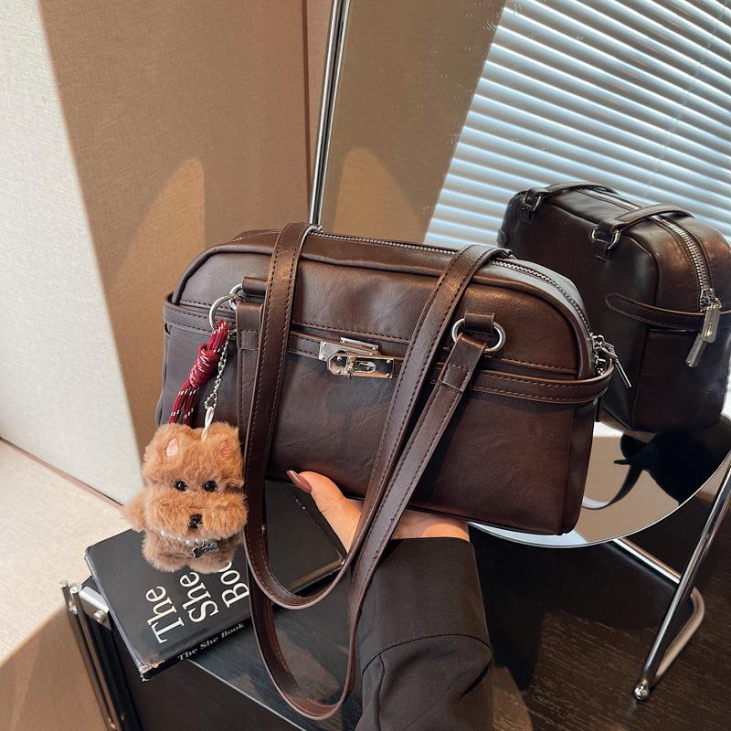 Underarm Bag Women's 2025 New Super Fire Exquisite Light Luxury Niche High-end Texture Shoulder Bag Commuter Handbag