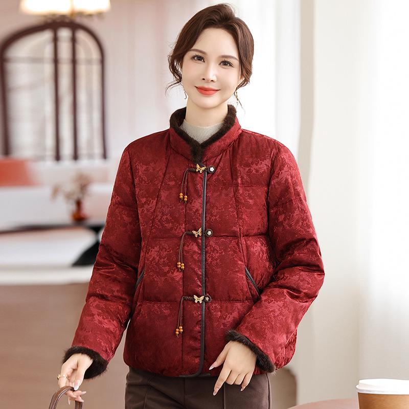 Stylish Chinese Winter Down Jacket for Middle-Aged & Elderly Women - 90% Duck Down Grandma Coat