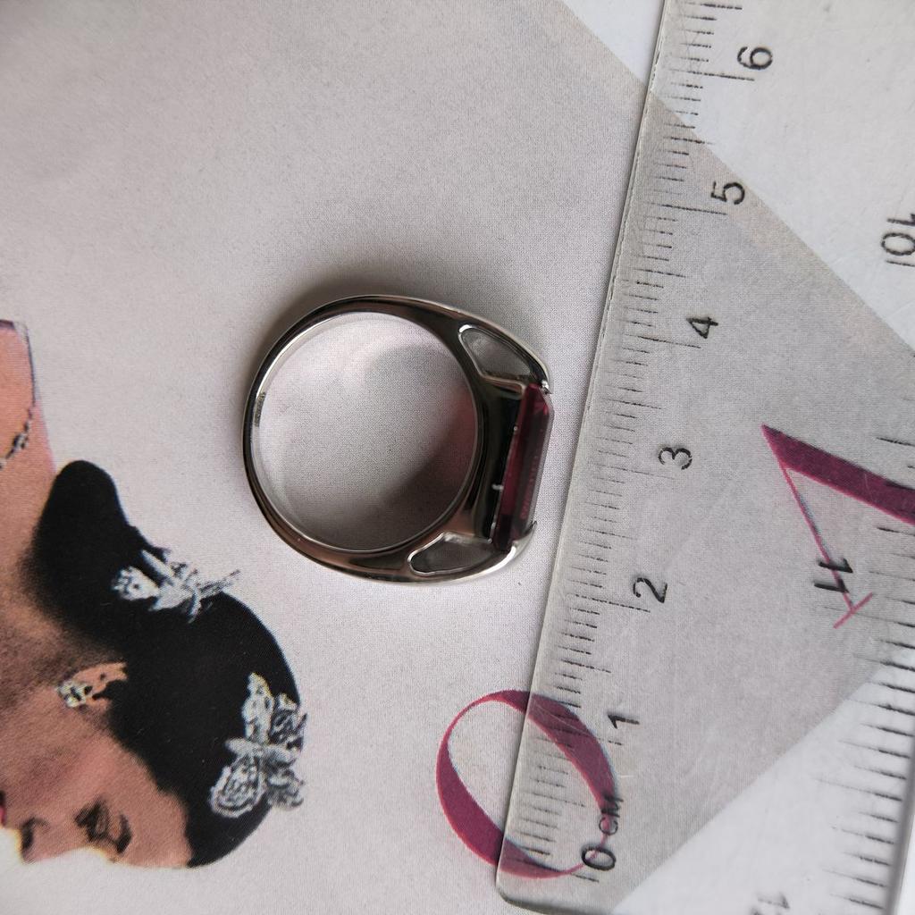 Bague en argent avec grenade synthétique nano 2,14 ct, poids de l'article 5,39 g (60002181)