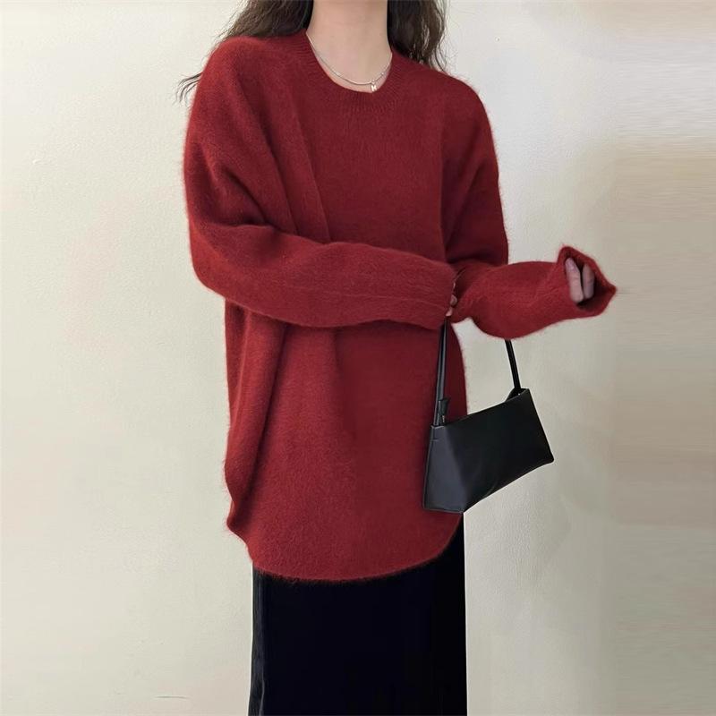 Autumn and Winter New Soft Waxy Gentle Wind Knitted Bottoming Shirt Inner Top Women's Loose and Thin Pullover Sweater Tide