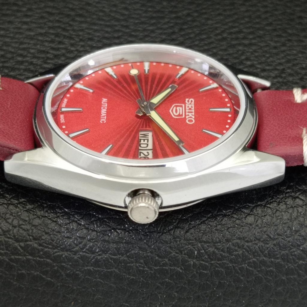 REFURBISHED VINTAGE SEIKO 5 AUTOMATIC 6309A JAPAN MENS RED DIAL WATCH A701708-5 R206c-a701708
