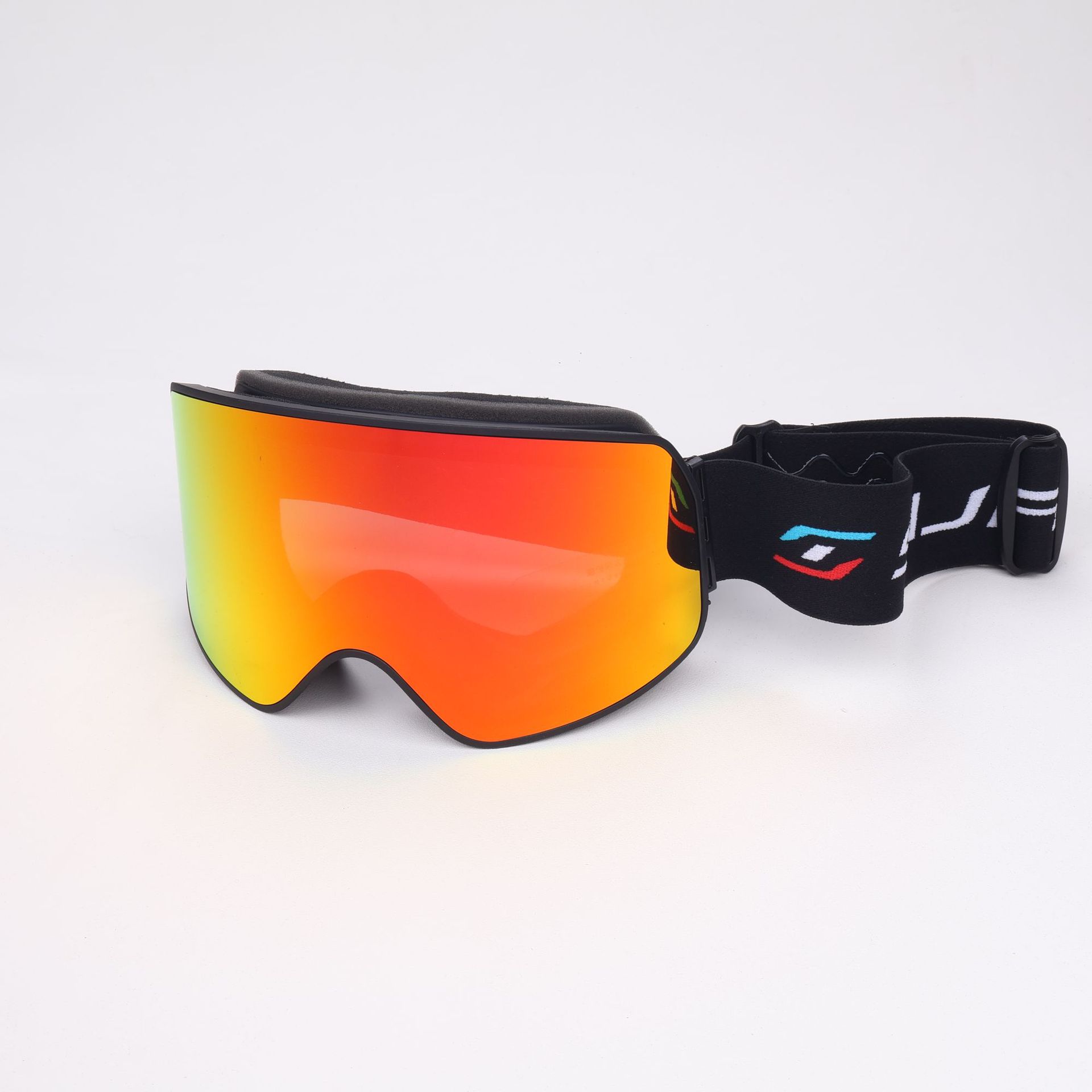 New Style Double-Layer Anti-Fog Cylindrical Ski Goggles Windproof Sand-Proof UV-Protective Unisex Mountaineering Outdoor Sports Medium