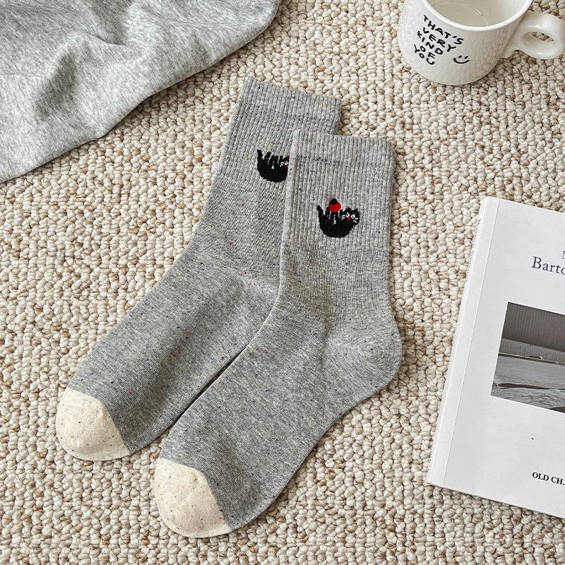 

Female Autumn and Winter Cute Cartoon Cat Boneless Drum Pile Cotton Socks 1 pair