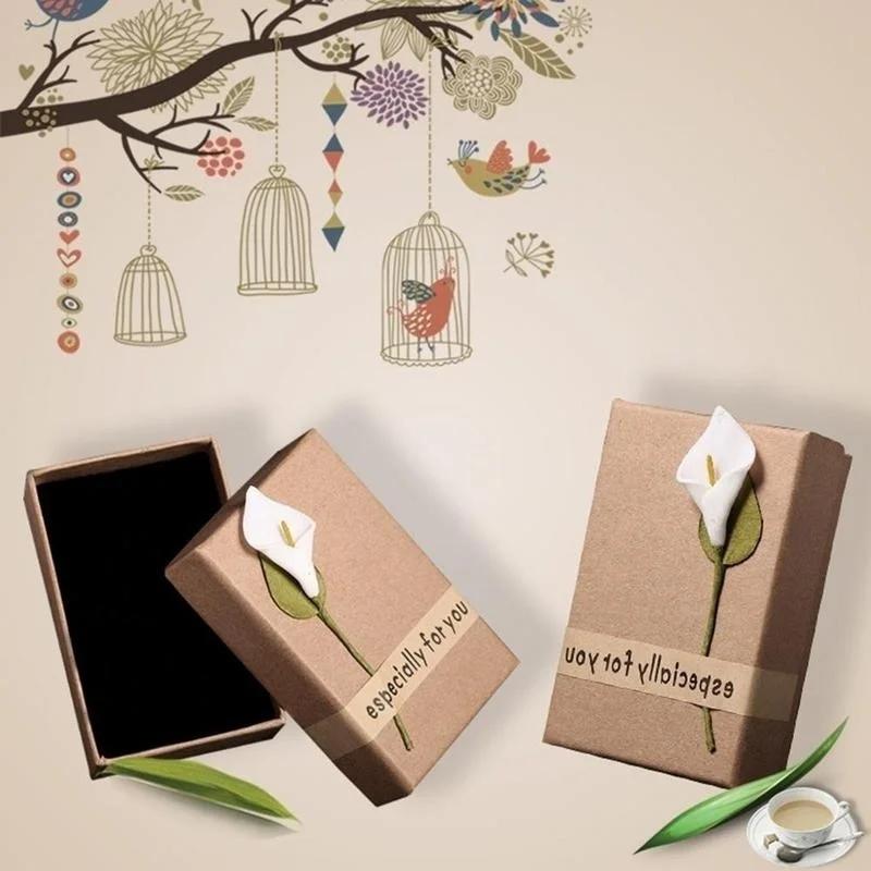 2Pcs Beautiful Sticky Flowers Kraft Paper Packaging Pendant Jewelry World Cover Gift Boxes