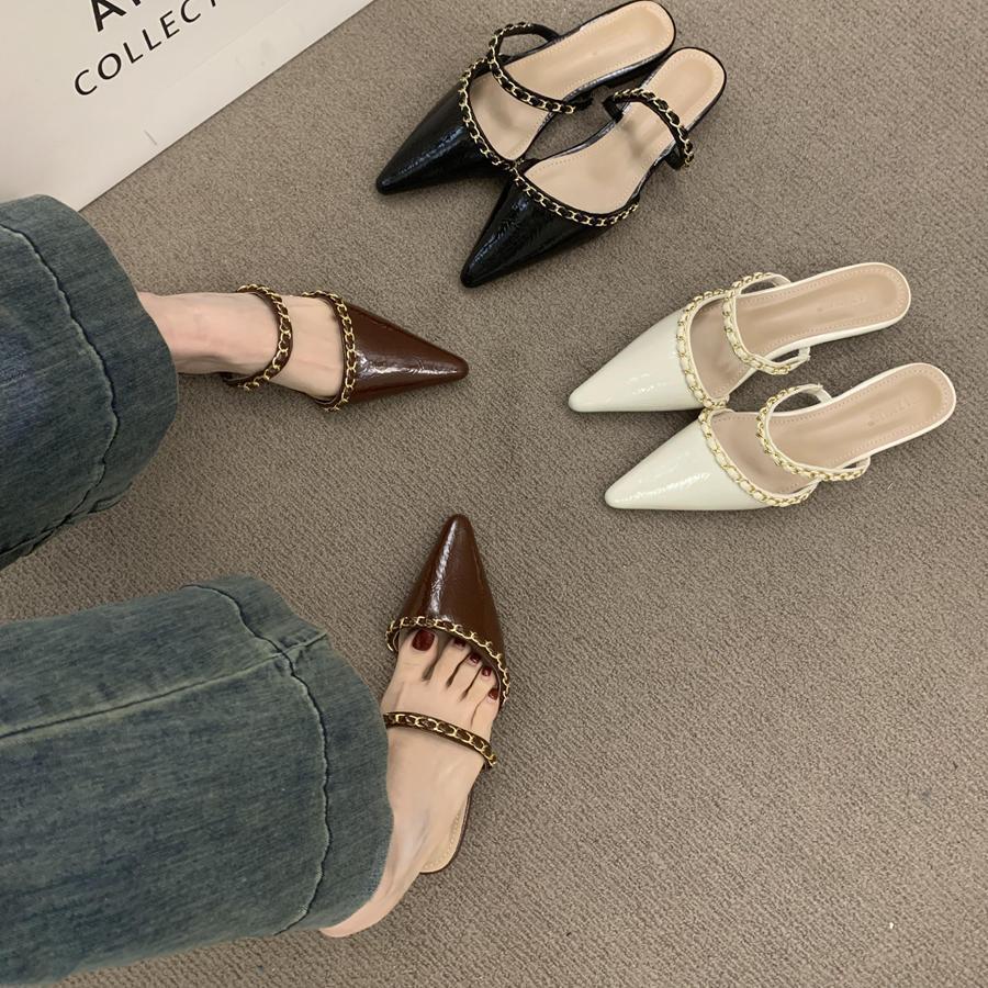 Retro Chain with Bag Head and Half Slippers for Women Wearing Lazy People with One Pedal Temperament Pointed Head Low Heel Mueller Shoes