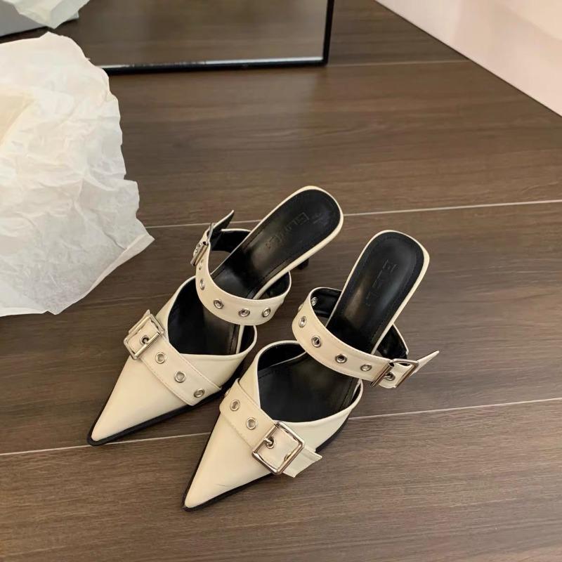 Fashion Summer New Baotou Sandals Women Fashion Chuck Shallow Mouth Rivets Metal Buckle Anti-slip Wear-resistant Fine Slippers