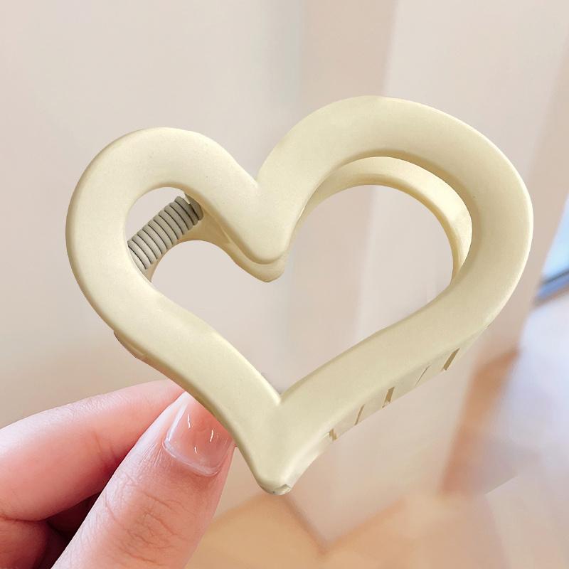 4pcs/set Plastic Hair Claw Clip Small Matte Color Hollowed Square Heart Geometric Shark Clips Hair Clip Women Hair Accessories