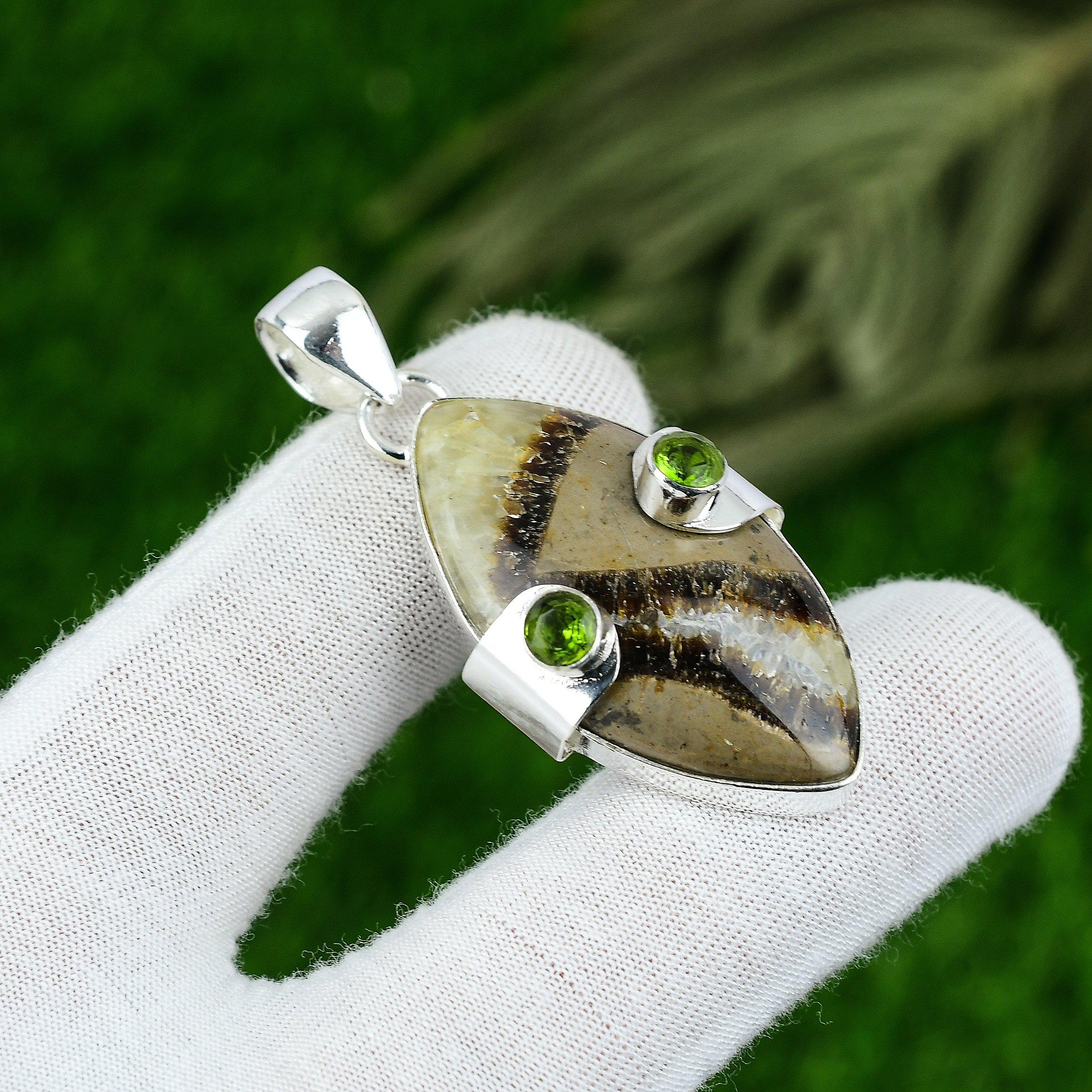 

Mothers day Sale 925 Sterling Silver Septerian Gemstone Peridot Handmade Pendant