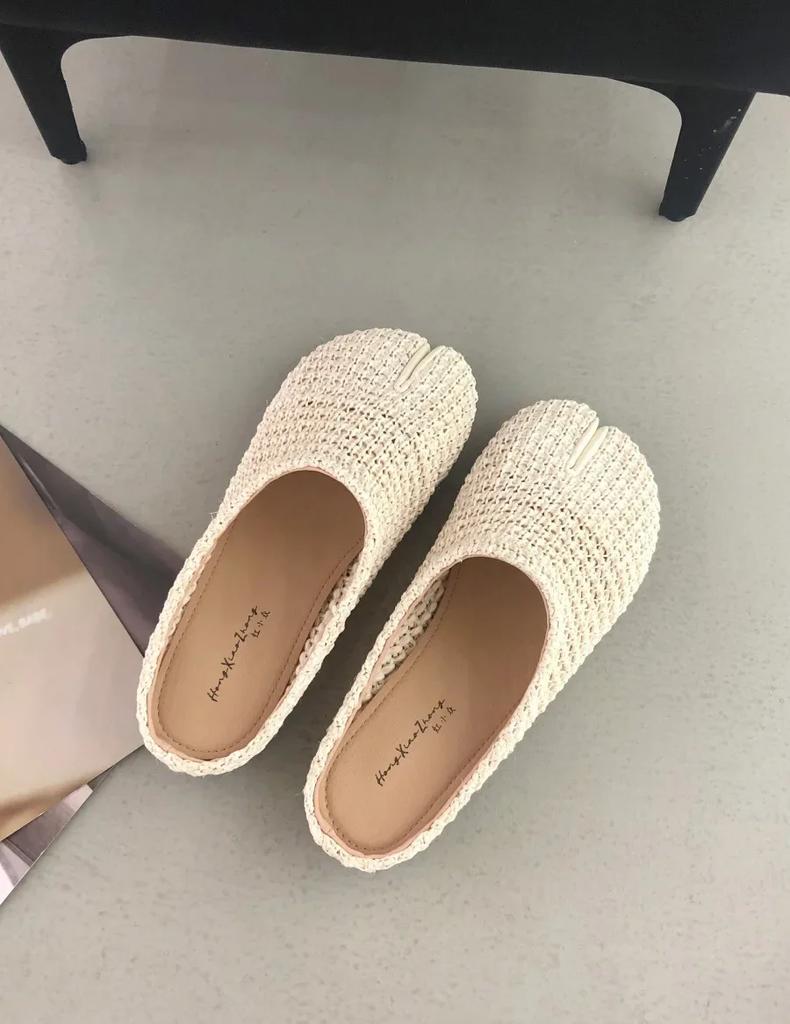 Fashion Summer Soft Leather Split-Toe Flat Bottom Comfortable Versatile Bean Shoes Women's Low Cut Slip-On Casual Shoes Rubber Sole