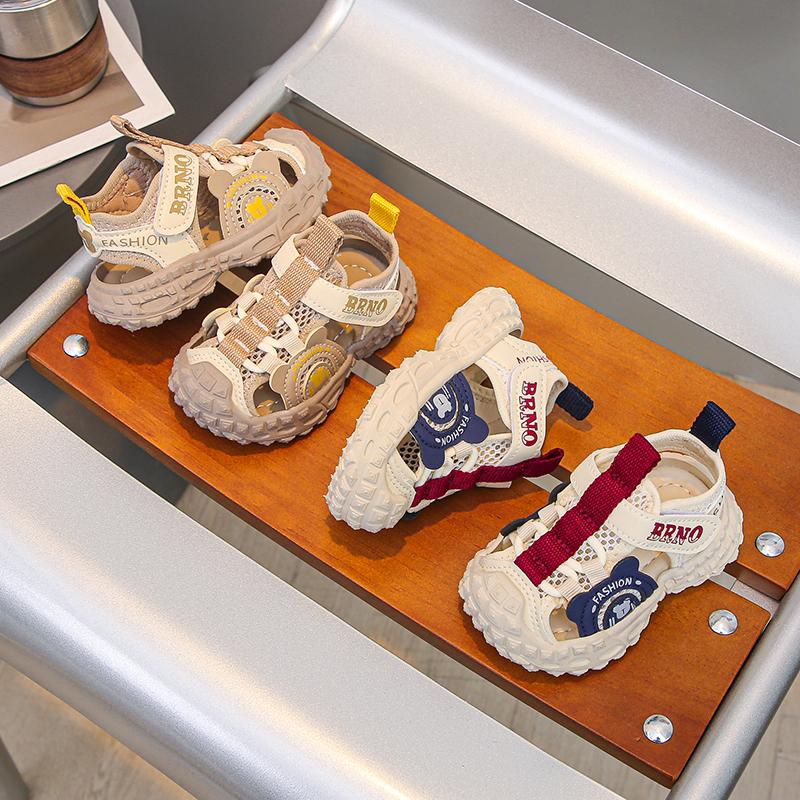 Baby Walking Shoes Toes Capped Soft Sole Kids Beach Shoes Non-slip Mesh Breathable 2025 Summer New Boys Girls Sandals Hook&loop