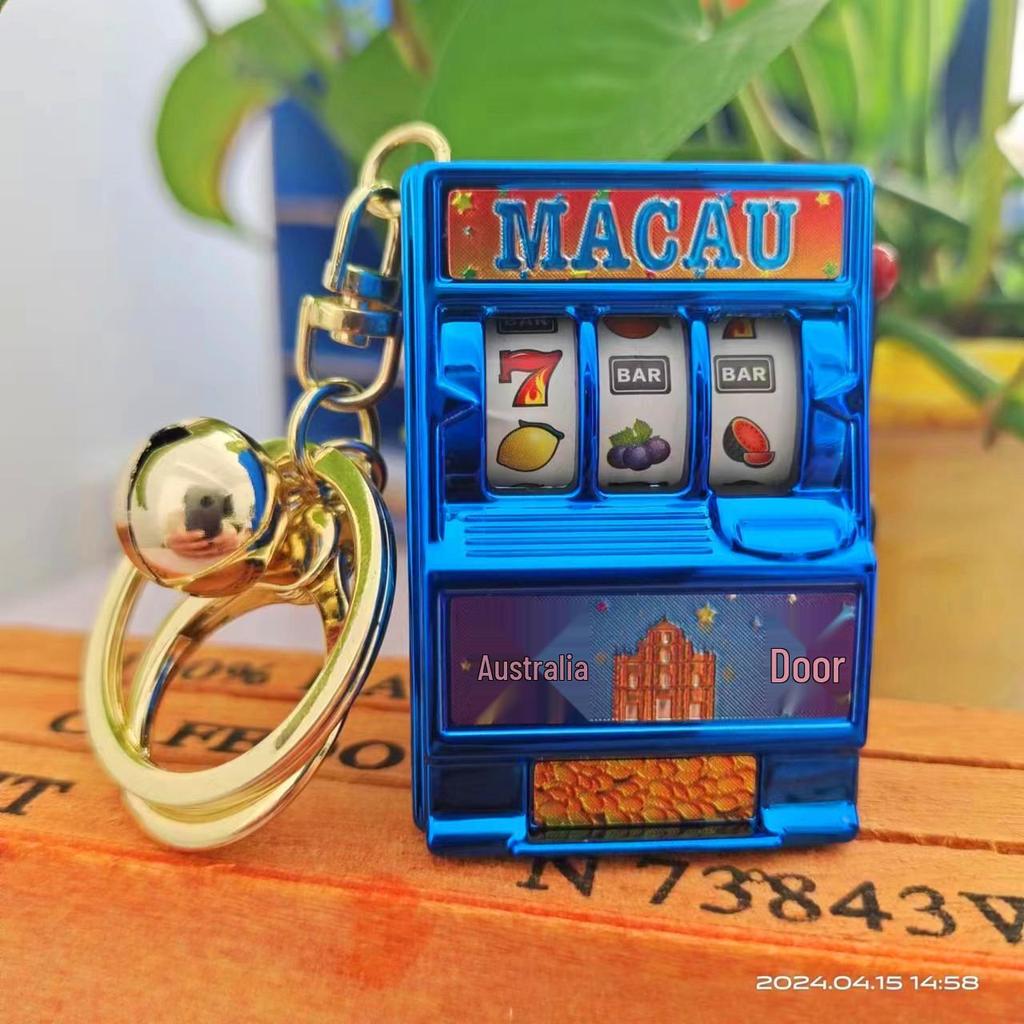 Retro Joystick Fruit Machine Keychain: Playable Spin Wheel Pendant Toy