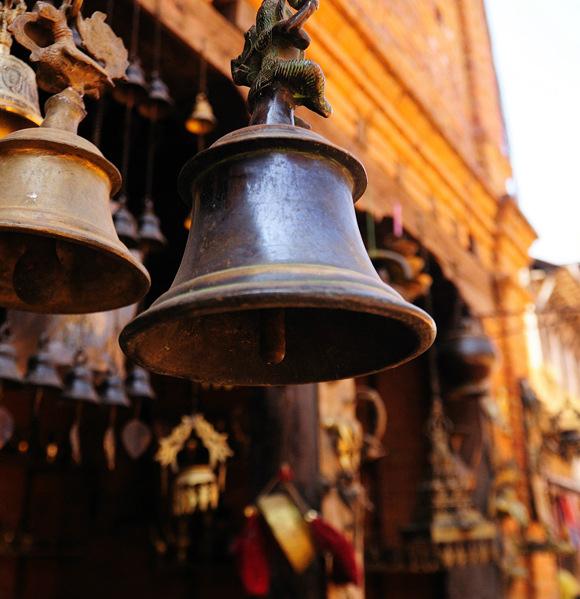 Nepal Handmade Copper Bell Dharma Buddhist Brass Tibetan Meditation Door Decorations Wind Chimes Pendant Bells