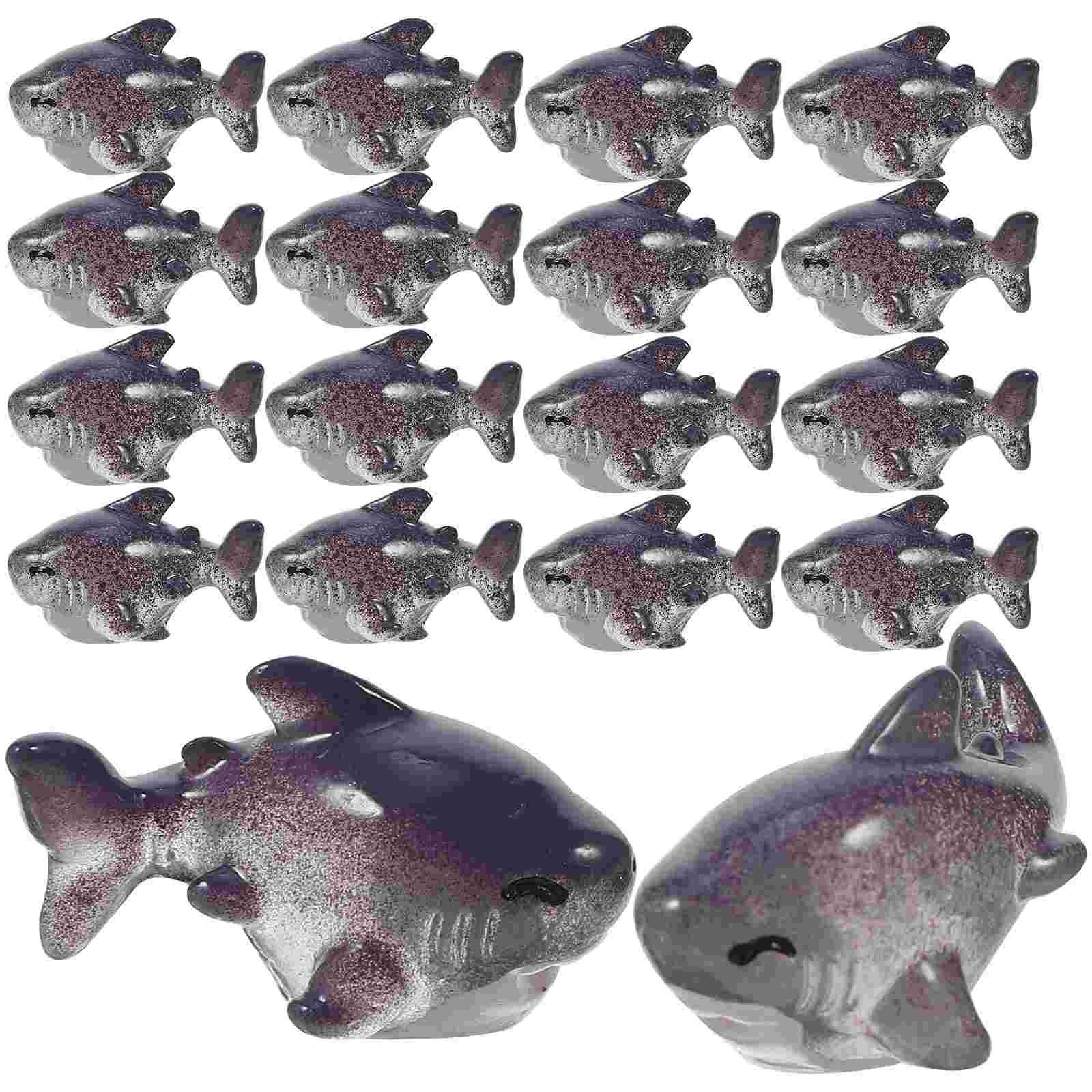 

30 Pcs Mini Shark Statue Miniature Figurines Tiny Resin Animals Bonsai Decors Figures 2.80X1.80X1.70CM