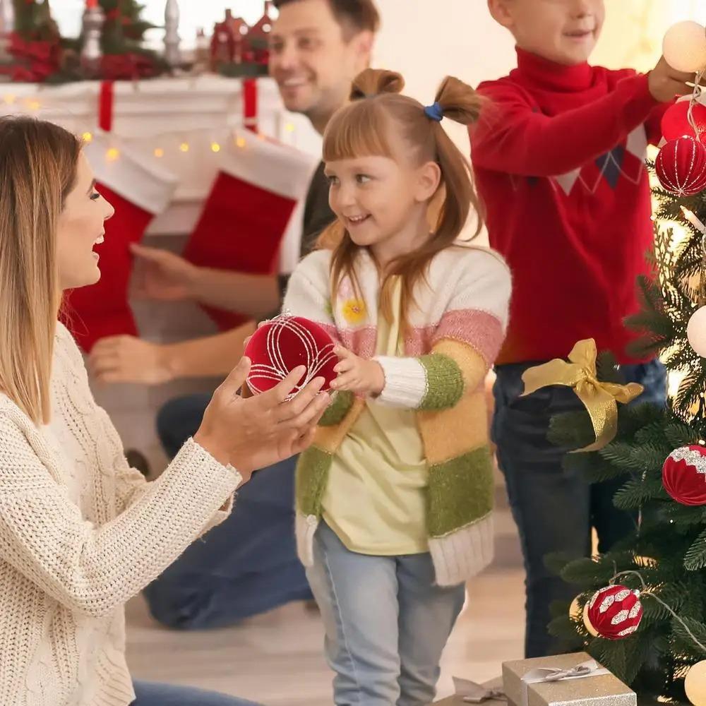 4pcs Red Green Flocking Christmas Balls Set 10cm Christmas Tree Ornaments  Children Gifts