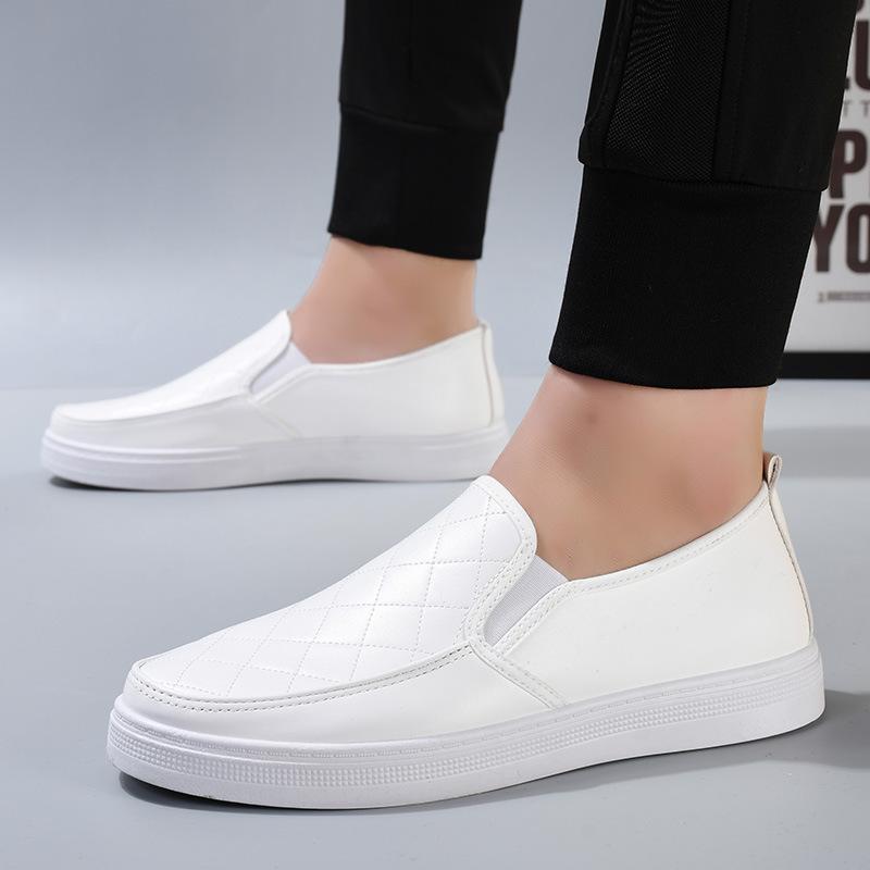 Men's White Non-Slip Casual Nurse Shoes - Comfortable, Lightweight, and Breathable Hospital Work Footwear.