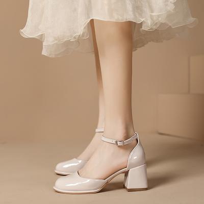 Women's Shoes Soft Leather Hollow Thick Heel Square Head Medium Heel Bag Head Sandals Women's One-word Buckle Single Shoes Women