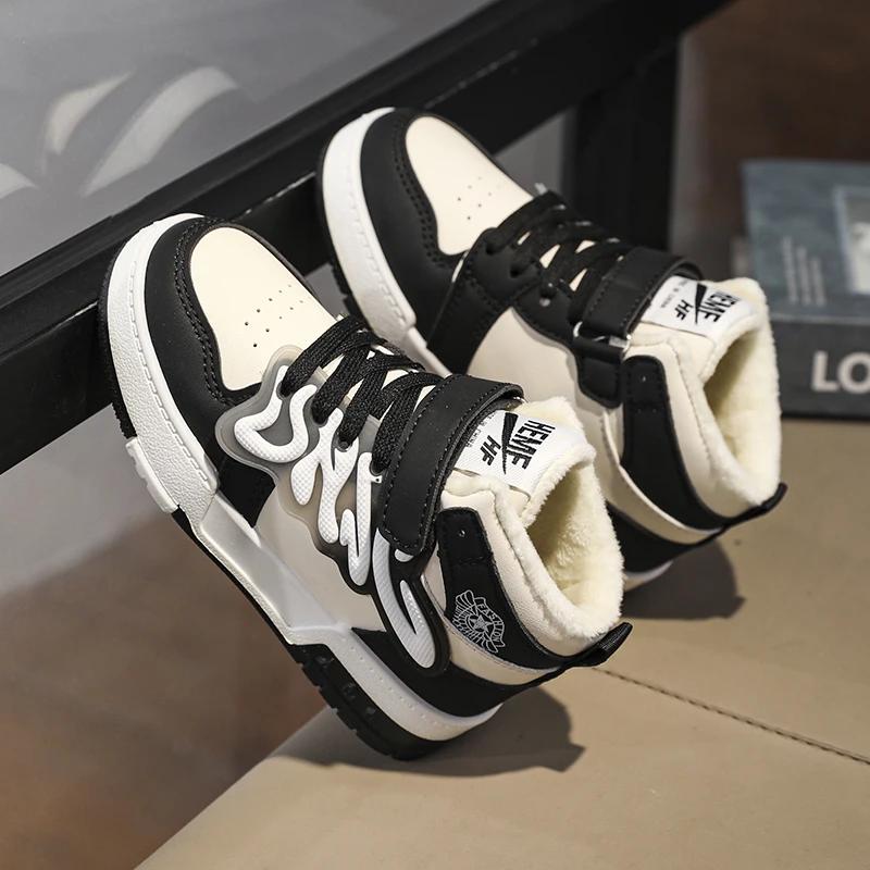 Children's Walking Shoes High Top Winter Warm Casual Shoes Fashiona Outdoor Sports Classical Luxury Designer Kids Sneakers