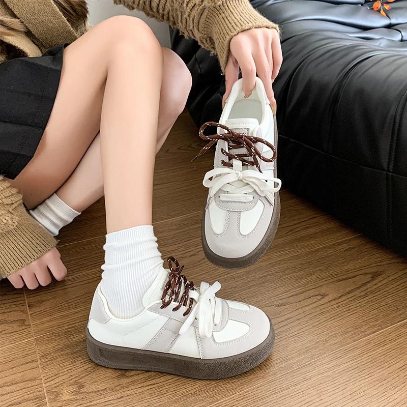 Fashion Sports Shoes Lady Casual Female Sneakers All-Match Clogs Platform Basket Retro New Creepers Summer Leisure Lace-Up Summer Shoes