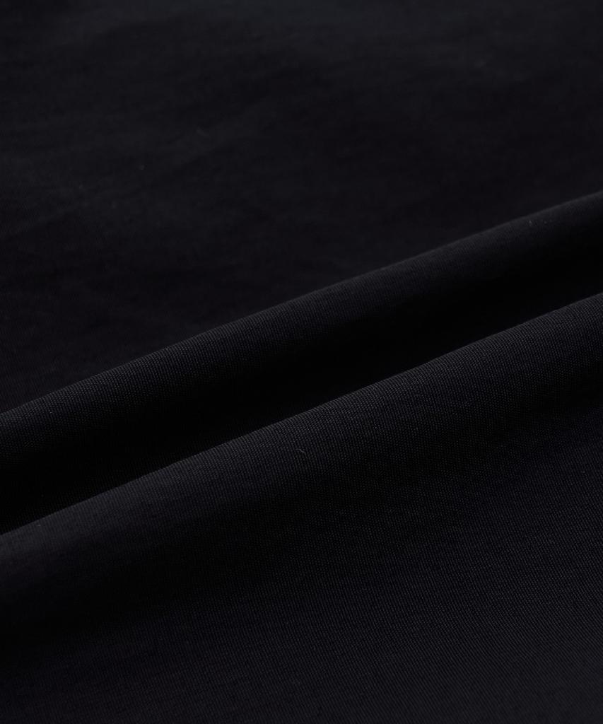 Emelbi Basic Small Logo Cotton Touch Woven Ankle Shorts Ny (Black)