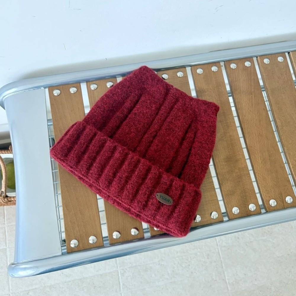 Solid Color Stretchy Beanie Hat Polyester Winter Warm Hat Classic Ribbed Knitted Beanie For Women