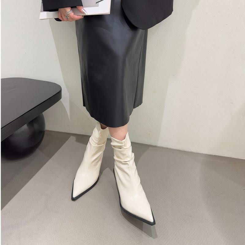 2025 Autumn and Winter New Popular Retro Thin Heel Pointed High Heel Short Boots Thin Korean Version of Fashion Women's Shoes