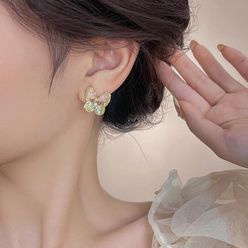 Gradient Crystal Butterfly Earrings for Women - 2025 High-End Sweet Niche Ear Clips
