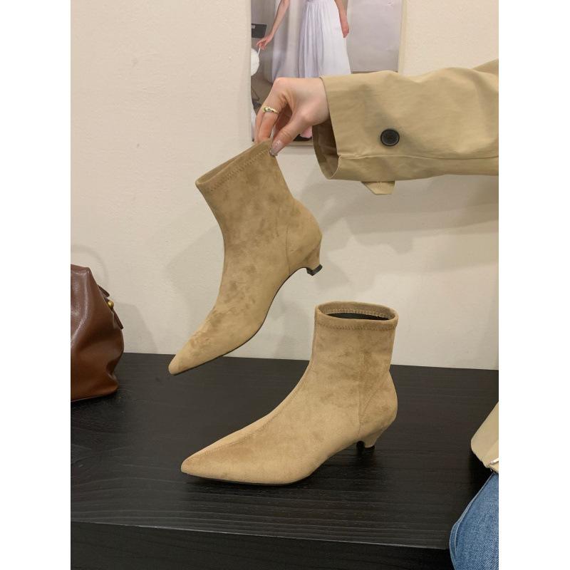 

2025 new Korean version of elastic suede kitten and thin boots~ temperament pointed sleeve thin heel middle heel fashion boots 39