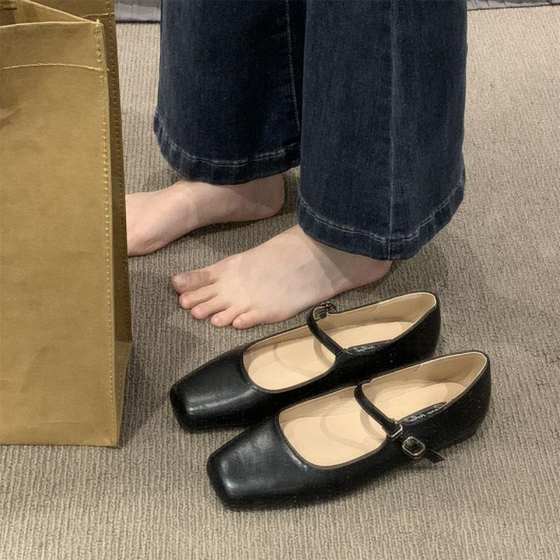 Ballet Shoes Retro French Mary Jane Shoes Women's Shoes Flat-bottomed Belt Temperament Shoes Large Size Women's Shoes -