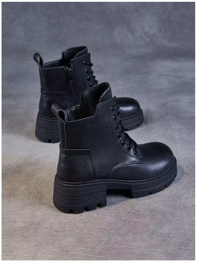 Women's Soft Leather Martin Boots, Thick Sole, British Style, Plus Velvet, Versatile Ankle Boots for Autumn/Winter 2025.