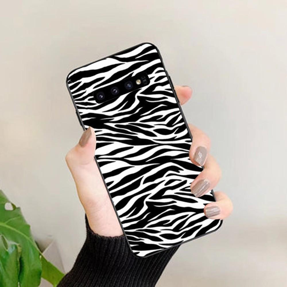 Fashion Zebra Print Phone Case For Samsung S 9 10 20 21 22 23 30 23plus Lite Ultra FE S10lite Fundas