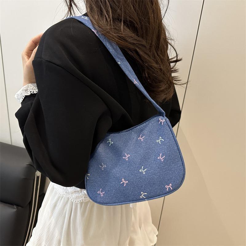 Sweet Niche Handbag Simple Shoulder Armpit Bag New Printed Pleated Crescent Bag Women