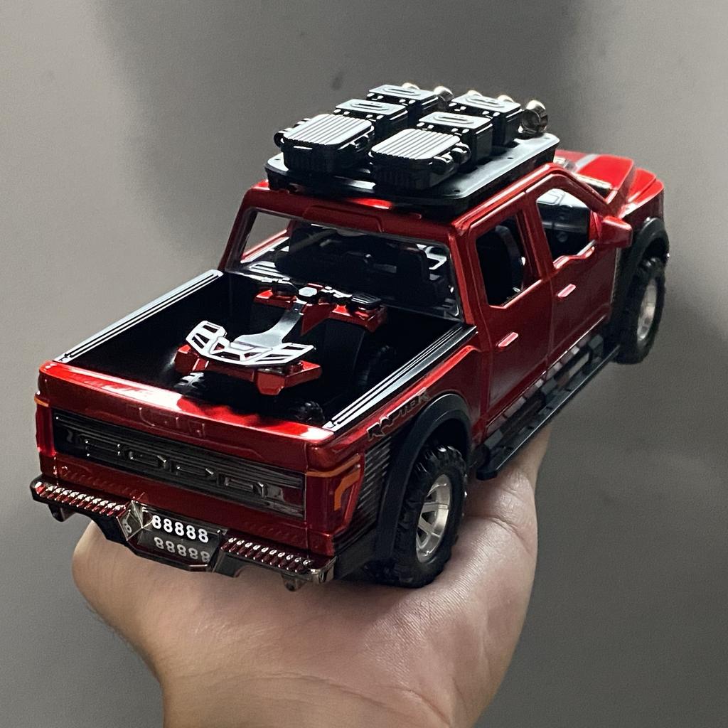 1:24 F150 Off Road Pickup Truck Alloy Diecast Metal Model Sound & Light Pull Back Toy Trendy Dislpay Birthday Present For Friend
