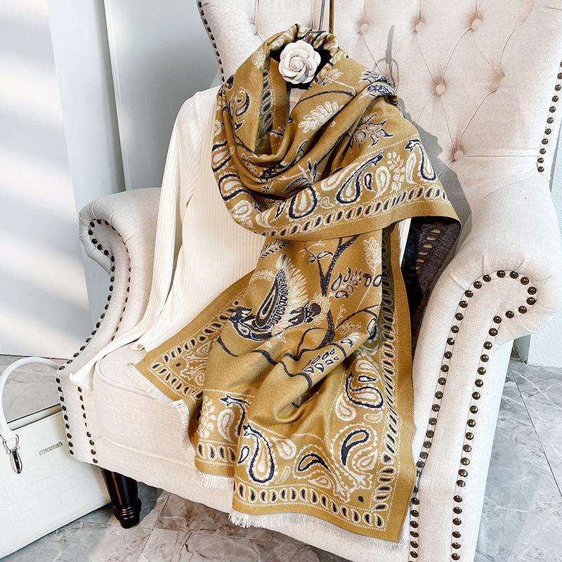 Autumn & Winter Shawl: Office Nap Blanket, Imitation Cashmere Print Tassel Scarf