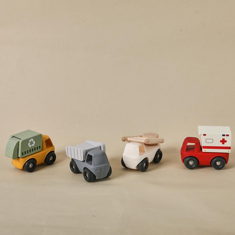 Baby BPA Free Silicone Montessori Toys Food Grade Cartoon Engineering Car Soothing Teether Toys for Newborn Teething Nursing Toy