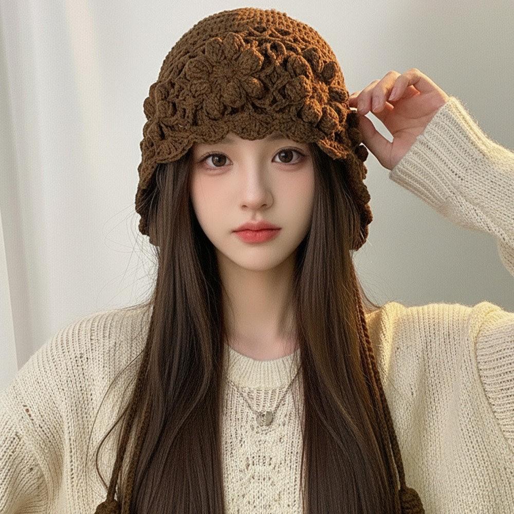 Hand-crocheted Flower Fringed Wool Hat Women's Autumn and Winter Western Sichuan Travel Versatile Fashion Show Face Small Knitted Headgear