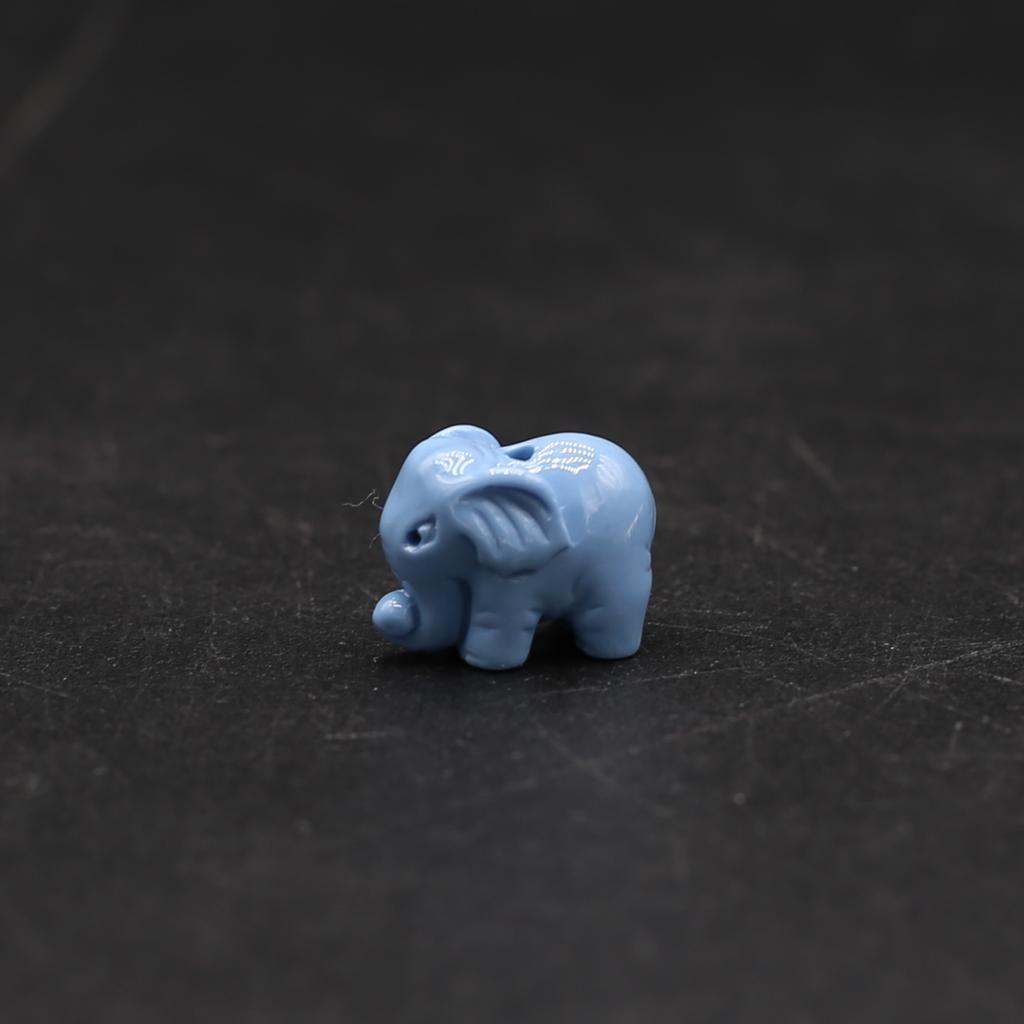 30Pcs/Bag Synthetic Coral Beads Elephant Shaped Perforated Loose Spacer Beads for Jewelry Making DIY Pendants Necklaces Keychains Accessories