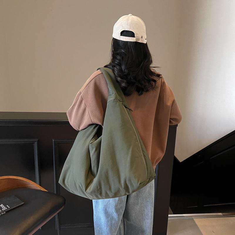 Large Capacity Shoulder Bag Women's Hobo Bag Commuter Handbag Underarm Tote Bag