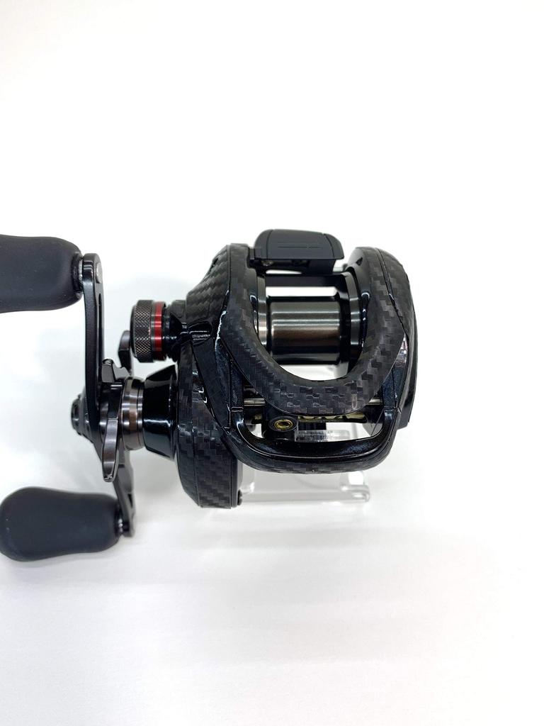 CUSTOM YOROI Custom Decal for 17 Scorpion DC Baitcasting Scratch Protection SEAT.JP Reel, (Black, Right-Handed)