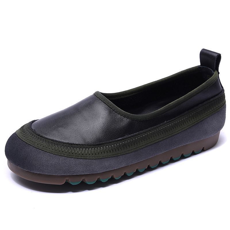 Slip on Shoes Comfortable Soft Sole Versatile Flats Women s Large Size Lightweight Non Slip Casual Shoes 35