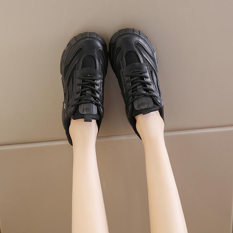 Sko For Kvinner Sneakers Sommer Nye Fritidssko Pappa Sko Tykksålede Høydeøkende Sko Kvinners Mesh Pustende Løpesko