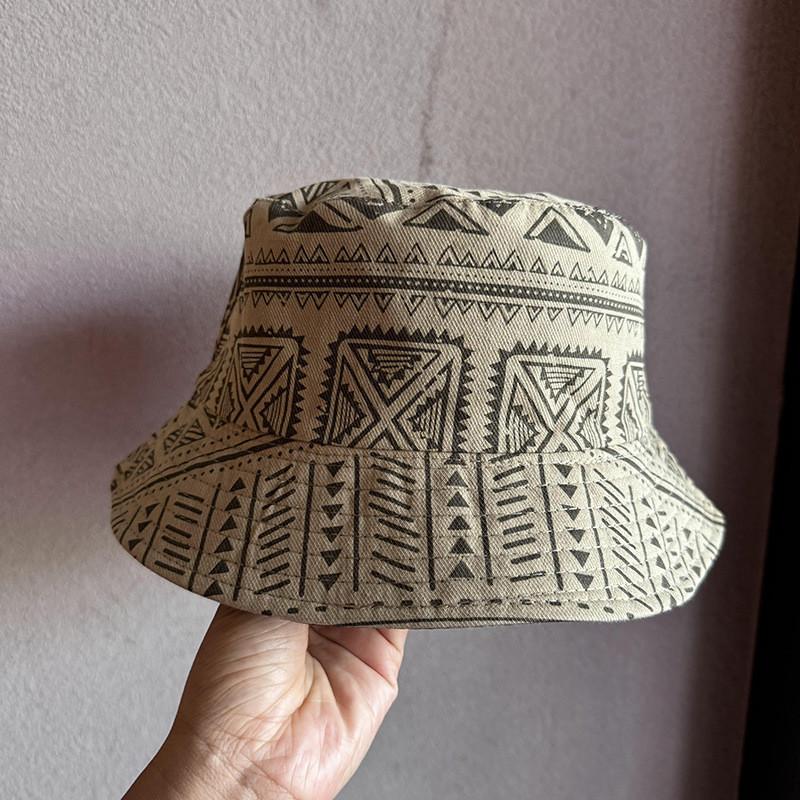 Doppelseitiger Fischerhut aus Polyester mit Sonnenschutz für den Sommer