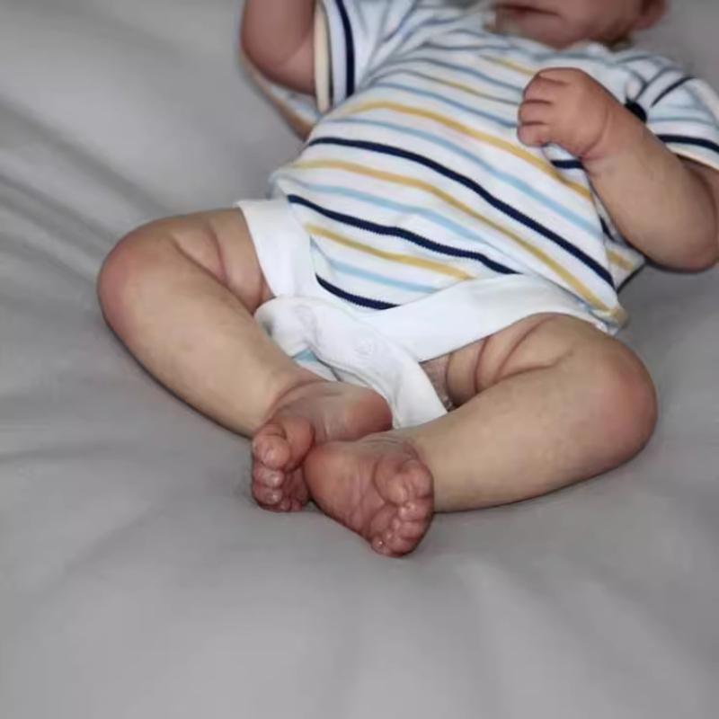 Realistyczne 18 odrodzonych lalek ELIJAH Bardziej realistyczne słodkie obciążone ciało z materiału noworodki lalka z wszczepionymi włosami zabawka do przebierania dla maluchów zabawka do zabawy