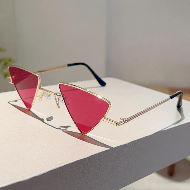 Vintage Triangle Sunglasses  New In Retro Metal Rim Outdoor Casual Shades Women Luxury Brand Design Decor Sun Glasses