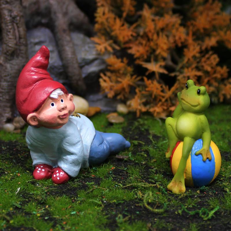 Resin Baby Gnome And Frog Miniature Garden Scene For Christmas Home Decor And Collectors
