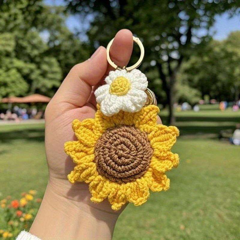 Handmade Crochet Sunflower Keychain With Green Leaf Charm For Backpack Decor Daily Use Gift For Sunflower Fans