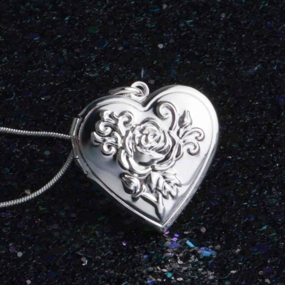 

Gift love Silver Plated Snake chain Pendant Necklace Heart Box Photo Locket