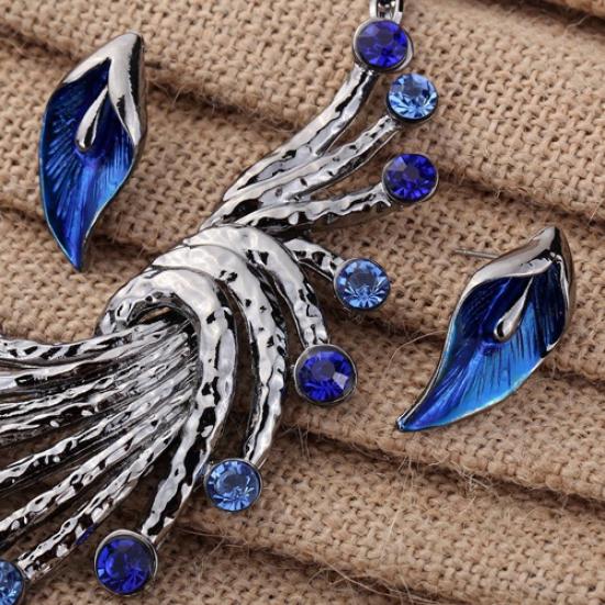 Retro Tibetan Leaf Peacock Crystal Rhinestone Drop Earrings Short Necklace Set