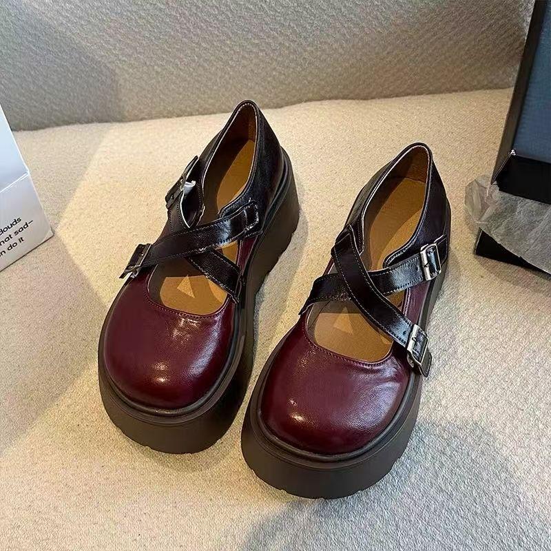 Round Head JK Japanese Loafers 2025 Winter New Versatile Muffin Thick Sole Heightening British Style Women's Small Leather Shoes Tide