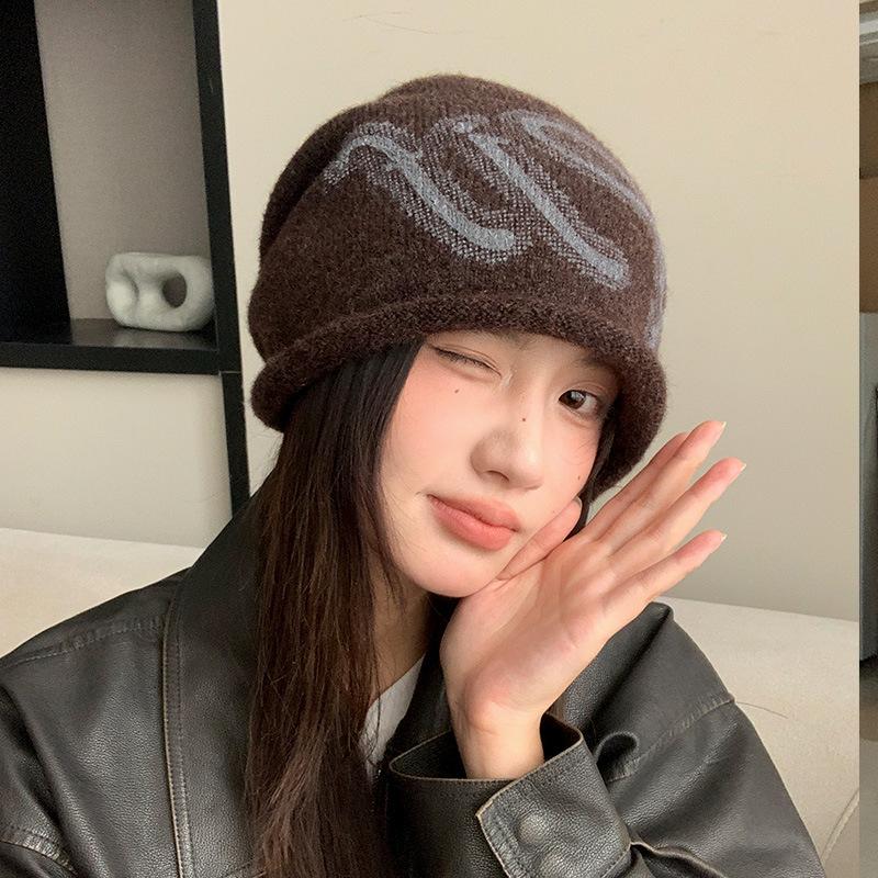 Korean Version of Personalized Jacquard Warm Cold Hat Autumn and Winter Outdoor Hat Women's Windproof Plus Velvet Pile Hats and Bag Head Hat Trendy